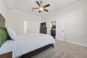 917 Farm Path, Brenham, TX 77833 - Photo 22