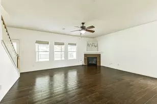 19527 Hardwood Ridge Tr, Cypress, TX 77429 - Photo 4