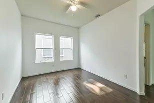 19527 Hardwood Ridge Tr, Cypress, TX 77429 - Photo 12