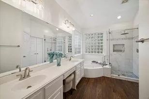 2803 Maple Bend Dr, Kingwood, TX 77345 - Photo 18