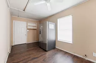 5717 Killough St, Houston, TX 77086 - Photo 4