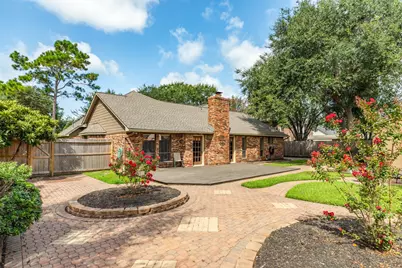 1617 White Wing Circle, Friendswood, TX 77546 - Photo 30