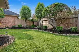 2423 Thorndon Park Ct, League City, TX 77573 - Photo 30
