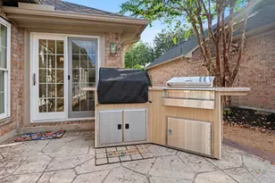 2423 Thorndon Park Ct, League City, TX 77573 - Photo 28
