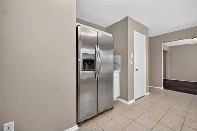 9707 Royal Crest Way, Houston, TX 77083 - Photo 16