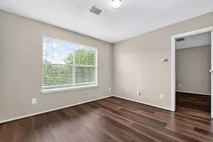 9707 Royal Crest Way, Houston, TX 77083 - Photo 24