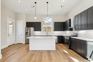 5613 Leonard St, Houston, TX 77023 - Photo 2