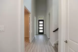 9211 Millsden Ln, Cypress, TX 77433 - Photo 4