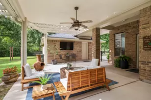 11507 Kingford Ct, Montgomery, TX 77316 - Photo 8