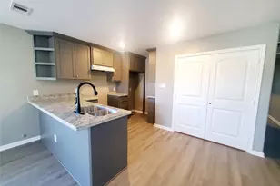 2203 N Winfree St, Dayton, TX 77535 - Photo 6
