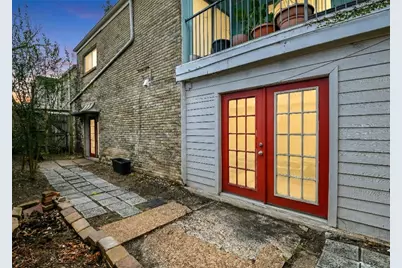 2585 Marilee Lane #3, Houston, TX 77057 - Photo 2