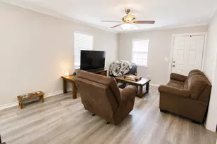 1422 Papendorf Ln, West Columbia, TX 77486 - Photo 2