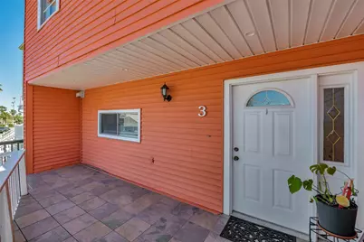 3 Tiki Circle, Tiki Island, TX 77554 - Photo 2