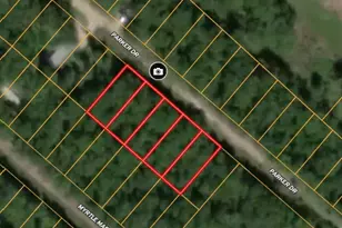 192 Parker Dr, Livingston, TX 77351 - Photo 1