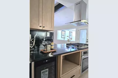 9607 Kemp Forest Drive, Houston, TX 77080 - Photo 20