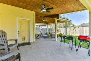 3015 Fern St, Pasadena, TX 77503 - Photo 16