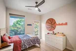 4236 Drake St, Houston, TX 77005 - Photo 28