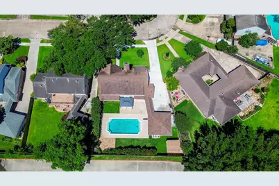 1511 Holly River Drive, Houston, TX 77077 - Photo 36