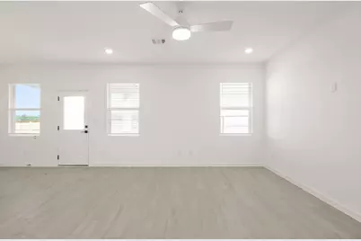 464 East Rose Marie Lane, Montgomery, TX 77356 - Photo 8