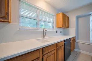 3714 Parkridge Glen Dr, Houston, TX 77082 - Photo 12