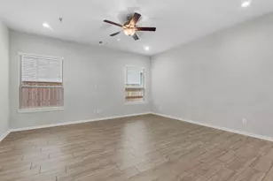 731 Lacebark Elm Trl, Conroe, TX 77318 - Photo 6