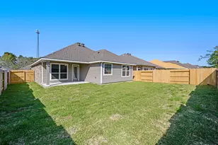 14375 N Summerchase Cir, Willis, TX 77318 - Photo 18