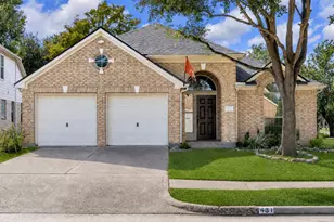 431 Cardinal Oaks, Kemah, TX 77565 - Photo 1