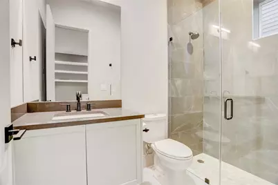 1116 Peden Street, Houston, TX 77006 - Photo 8