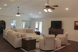 1904 N Pine St, Woodville, TX 75979 - Photo 10