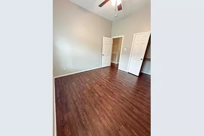 301 Williamsburg Avenue, Clute, TX 77531 - Photo 18