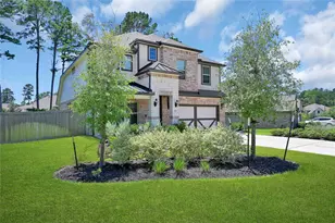 175 Gray Pne Grv, Willis, TX 77318 - Photo 2