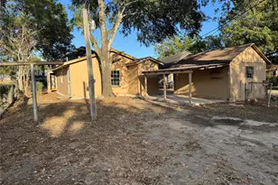 506 S Mechanic St, El Campo, TX 77437 - Photo 4