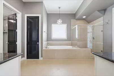 3219 Maxroy Street, Houston, TX 77008 - Photo 4