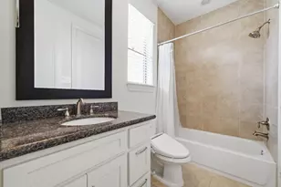 3219 Maxroy St, Houston, TX 77008 - Photo 24