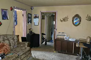 6826 Larkstone St, Houston, TX 77028 - Photo 2