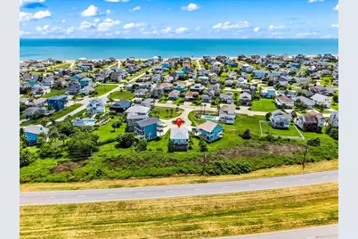 3902 Pirates Beach Court, Galveston, TX 77554 - Photo 40