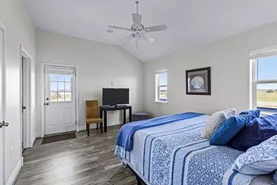 3902 Pirates Beach Court, Galveston, TX 77554 - Photo 20