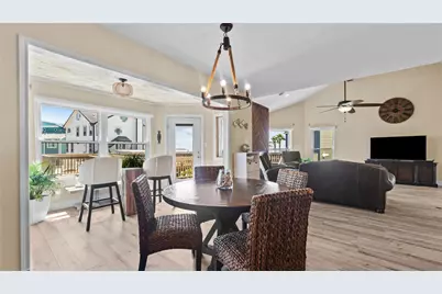 1315 23rd Street, Dickinson, TX 77539 - Photo 12