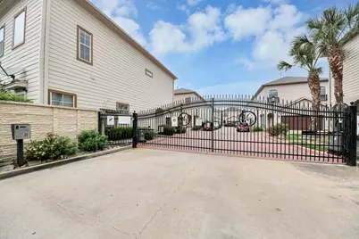 917 McKinney Park Lane, Houston, TX 77003 - Photo 16