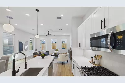 5027 Golden Forest Drive #A, Houston, TX 77091 - Photo 8