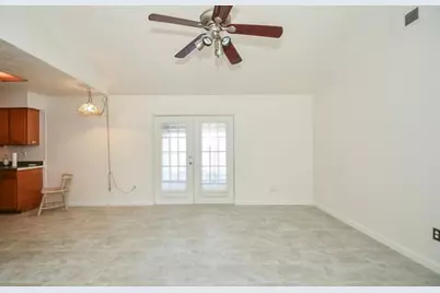 10914 Sela Lane, Houston, TX 77072 - Photo 6