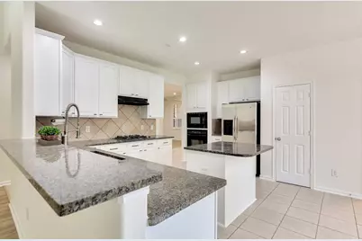 22 Queenscliff Circle, The Woodlands, TX 77382 - Photo 20