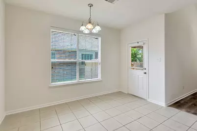 22 Queenscliff Circle, The Woodlands, TX 77382 - Photo 24