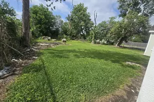 7502 Bywood St, Houston, TX 77028 - Photo 4