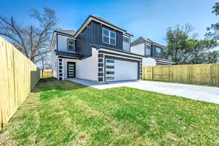 8602 Hoffman St, Houston, TX 77016 - Photo 6