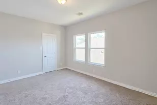 104 Frst Bnd Ct, Clute, TX 77531 - Photo 8