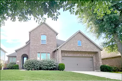 104 Forest Bend Court, Clute, TX 77531 - Photo 1
