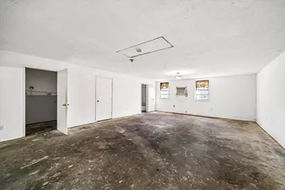 5930 Guadalupe Street, Houston, TX 77016 - Photo 4