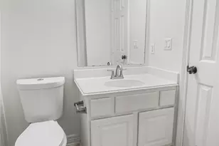1739 French Village Dr, Houston, TX 77055 - Photo 28