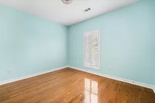 1739 French Village Dr, Houston, TX 77055 - Photo 26